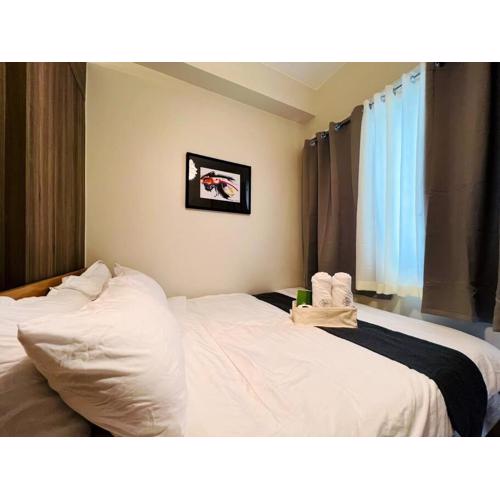 1BR Condotel with Balcony at FAME Residences #FM25