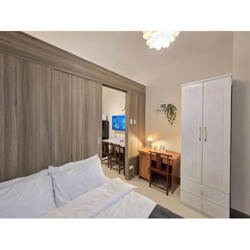 1BR Condotel with Balcony at FAME Residences #FM61