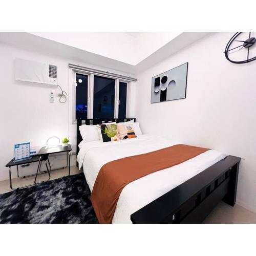 1BR Condotel with Balcony at SM Light Residences #LT01