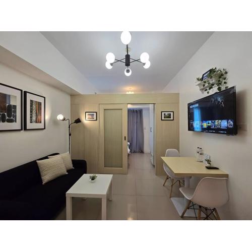 1BR Condotel with Balcony at SM Light Residences #LT07