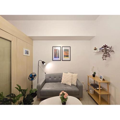 1BR Condotel with Balcony at SM Light Residences #LT12