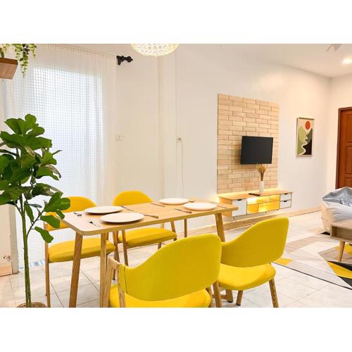 1BR Cozy House, Bangtao Beach