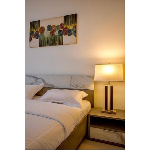 1BR Modern loft 5 MIN from DXB Airport