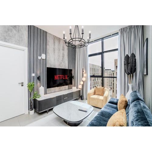 1BR Poolview Apartment by Blue Cloud Holidays