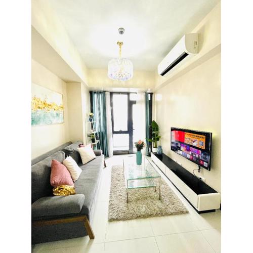 1BR Staycation at The Florence McKinley Hill BGC Taguig