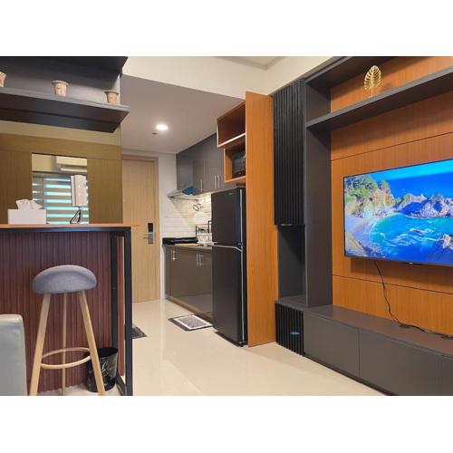 1BR with Balcony @ SMDC North Edsa Grass Residence Quezon City w/ Netflix & Disney +