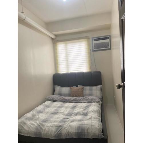 1BR With Parking Commonwealth Quezon City