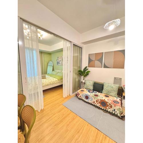 1BR with Pool View Near NAIA Long Stay Ready