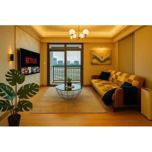 1BR with Queen Bed and Balcony, Walk to Okada