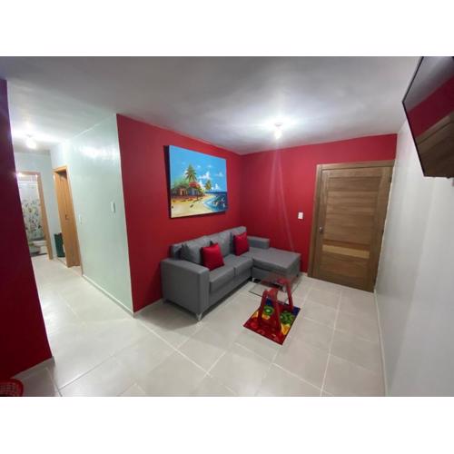 1st floor 3 Bedrm 2 Baths AC Condo near airport