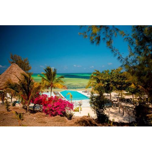 1Zi hotel and beach club