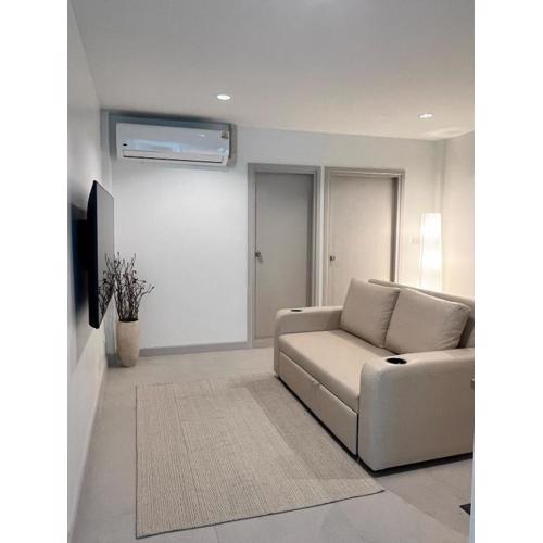 2 Bed & 2 Bath Suite, 3rd floor