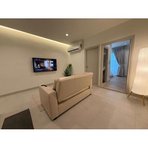 2 Bed & 2 Bath Suite, 5th floor