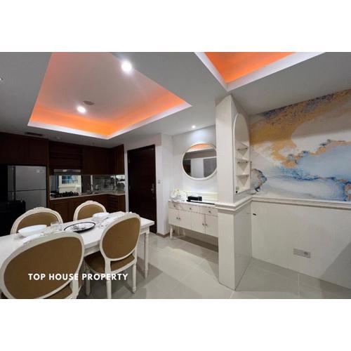 2 Bed Casa Grande Mall Kota Kasablanka Tower Montana By Travelibu
