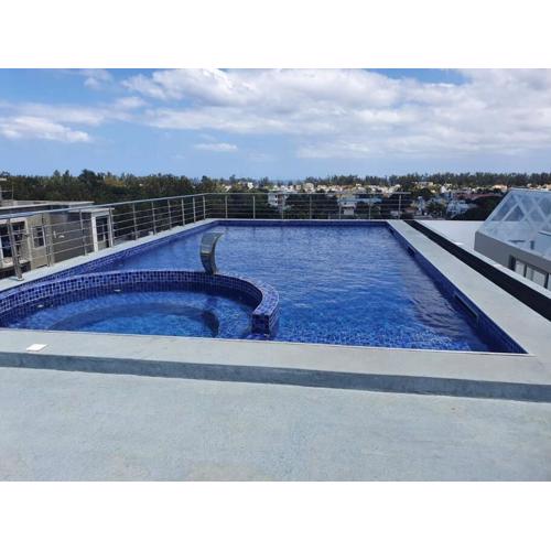 2 bedroom Apartment with pool