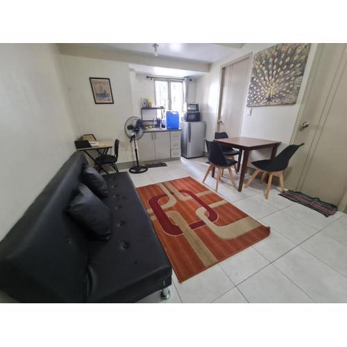2 Bedroom Condo In Little Baguio Terraces, San Juan