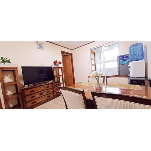 2 Bedroom Condo Unit near Burnham Park by Zoneville Condominiums