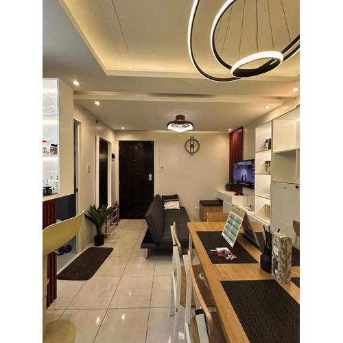 2 Bedroom Elegant Condo Cebu