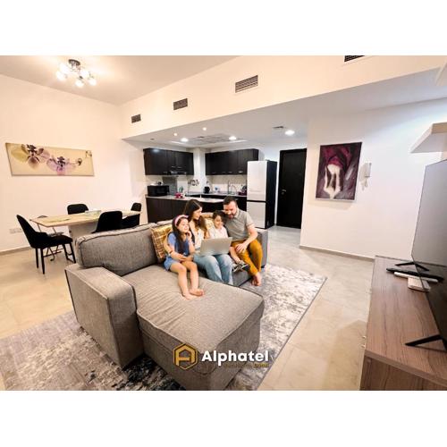 2-Bedroom Holiday Home in Remraam Community - Dubai - by Alphatel Vacations