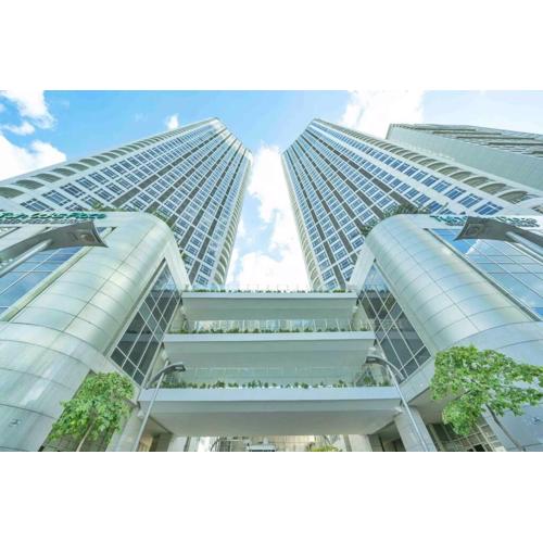 2 Bedroom Loft at Twin Oaks Place