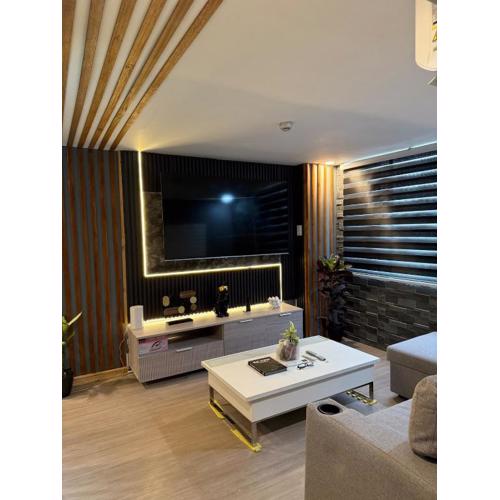 2 bedroom loft type near Rockwell