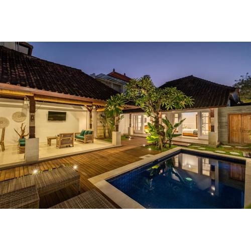 2 Bedroom Villa private Pool and BBQ Seminyak Bali