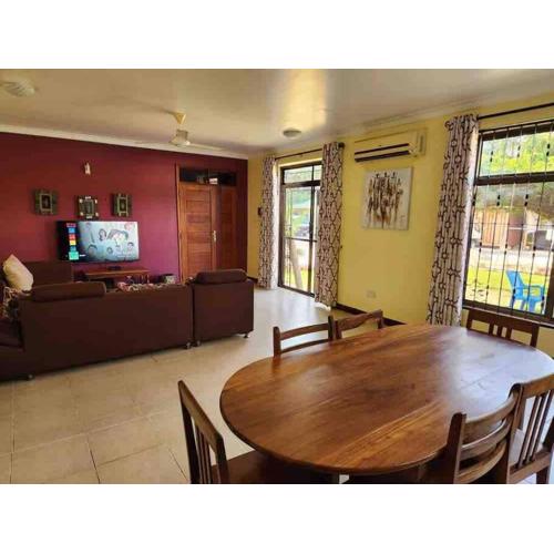 2 Bedrooms Family Apt, with Swimming pool