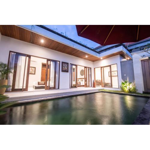 2 Bedrooms Private Pool Villa Cemagi