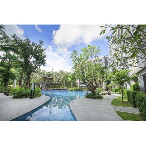 2 Bedrooms Suite Pool Access@The Title Residencies Naiyang