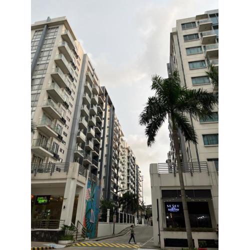 2 Palm Tree Villas - Manila Terminal 3 Airport Pasay