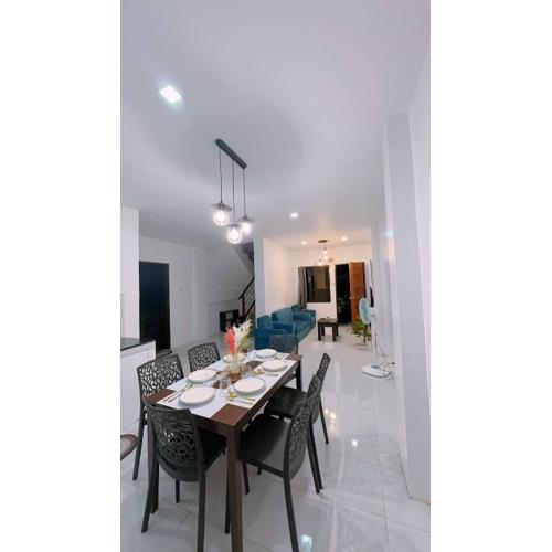 2 Storey Family House in Casa Verde Mati City