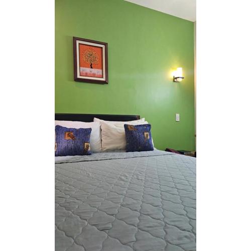 20 Studio Hotel