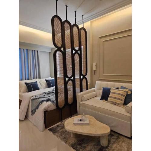 200mbps WiFi, Luxury condo near Ayala