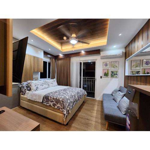 2124 Mesatierra Garden Residences with FREE WIFI and NETFLIX