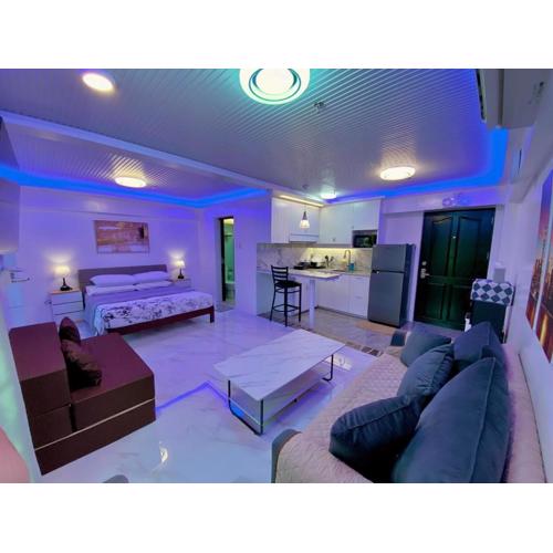 225 Elegant and comfort condo