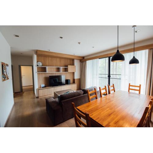 23 Degree Condominium R76