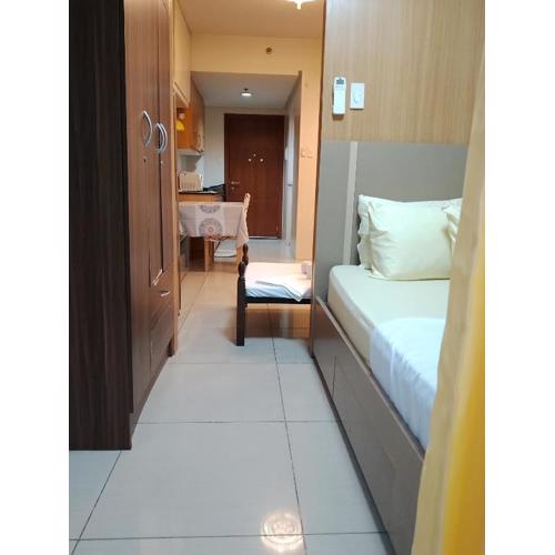 232D pool view with big balcony