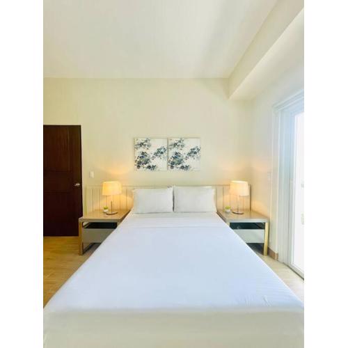 24 Modern 1-Bedroom Minimalist Sanctuary