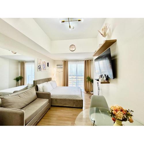 25F Condo at The Loop Tower Limketkai Center CDO