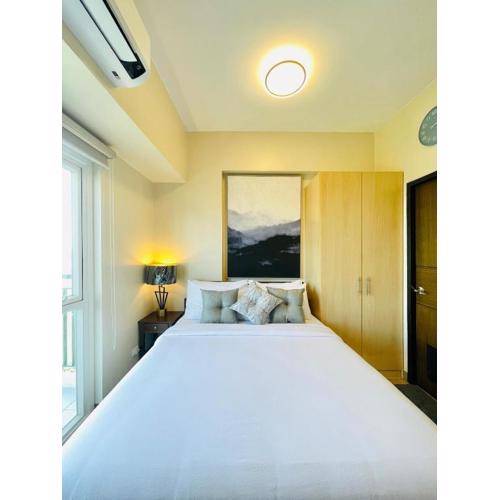 26 Affordable Luxury Studio