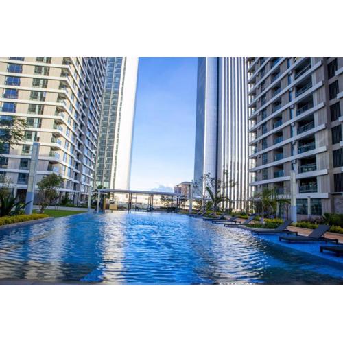 2Bedroom GTC Luxury Apartment with city views C1402