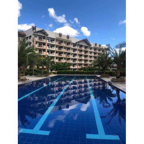 2BHK with Balcony Fully Furnished-70sqm Condo Pasig