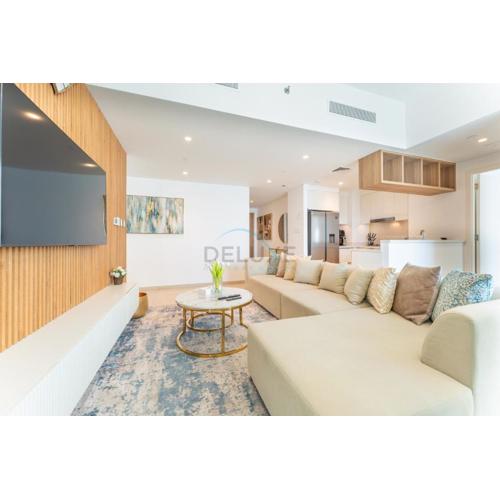 2BR Apartment Walking Distance to Dubai Mall, Downtown Views II, Downtown by Deluxe Holiday Homes