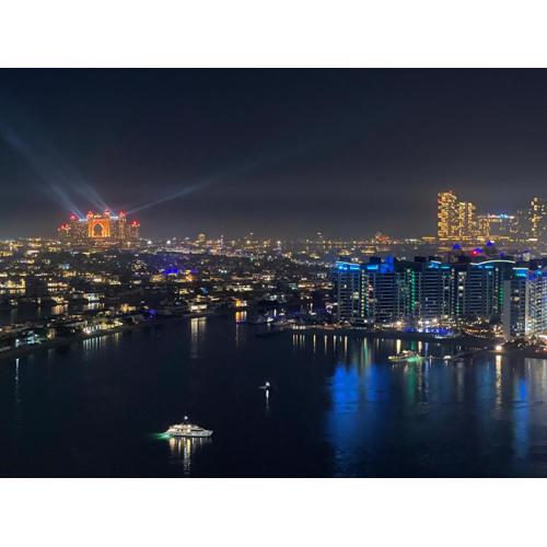 2BR Apartments Fantastic sea view and Private Beach