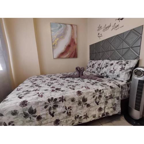 2BR Charming Condo near Session road and Sm Goshenland Towers