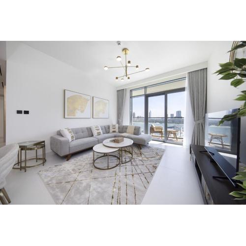 2BR Emaar Beachfront with Full Sea & Skyline Views