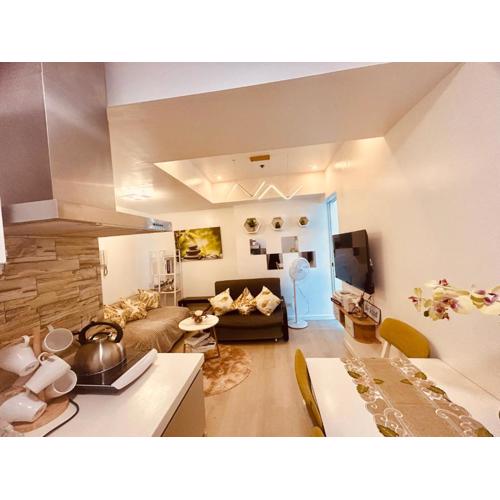 2br in Azure with Manila Bay View & Laguna de Bay View