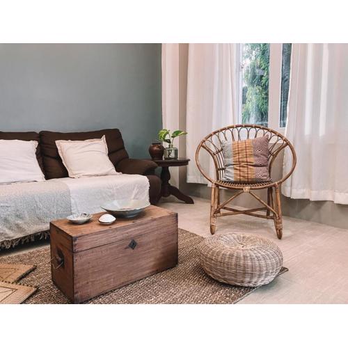 2BR Laid Back Apartment, near beach