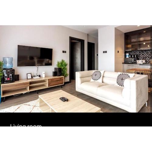 2Br Luxury Apartment Near Azure & Ibis Hotel Westlands Lantana Road