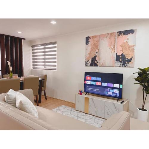 2BR spacious loft in QC, short walk to M Place